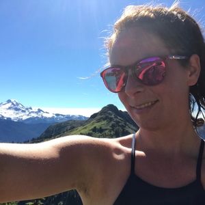 Meet your Posher, Rachel